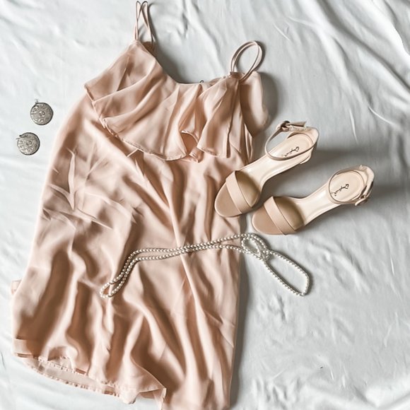 ✨NWT✨Blush Vero Moda Mini - Picture 1 of 6